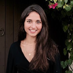 Meet your Posher, Zehra